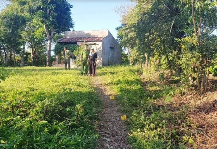 Khong chiu rua chan sau khi quan he tinh duc, nguoi dan ong bi ban gai danh chet-Hinh-2