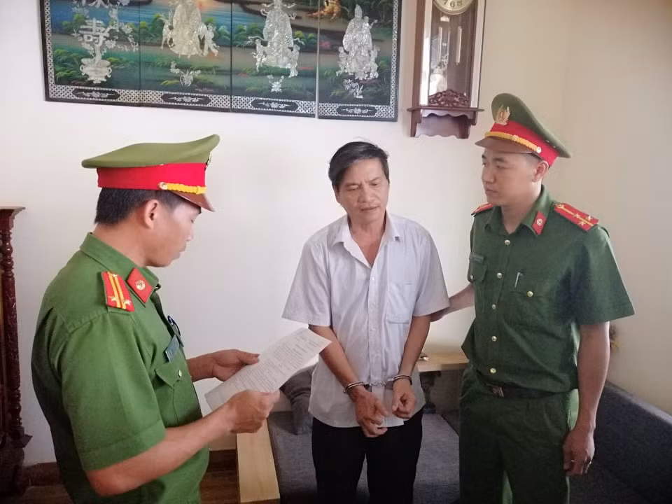 De gia 64 tuoi thuc nghiem canh hiep dam giup viec 4 lan mot ngay-Hinh-2