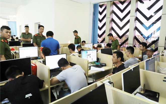 Các đối tượng thời điểm bị bắt quả tang.