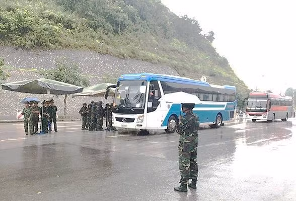 Được biết, theo thỏa thuận ký kết giữa hai nước về tư pháp, vụ án này sẽ thuộc thẩm quyền điều tra mở rộng, xử lý cuối cùng của công an Trung Quốc. Ngoài ra, do đường dây đánh bạc trực tuyến của nhóm nghi phạm người Trung Quốc thành lập và hoạt động trên lãnh thổ Việt Nam nhưng được tổ chức cho chính công dân của Trung Quốc tham gia. Vì vậy, cơ quan chức năng Trung Quốc sẽ tiếp tục điều tra và xử lý. 