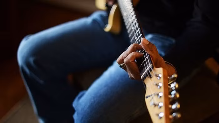 Day la nhung ly do ban nen yeu mot chang nhac sy