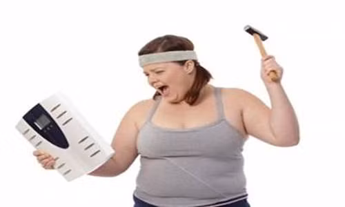 Chúng ta đang quen với suy nghĩ, giảm cân là cuộc chiến chống lại calo. Tuy nhiên, nhìn vào nước Nhật, họ có tuổi thọ cao nhất thế giới và tỷ lệ ung thư, béo phì cũng ít nhất thế giới. Vì thế, hãy học phong cách sống của họ để có được thân hình hoàn hảo nhất. Ảnh: Brightside.