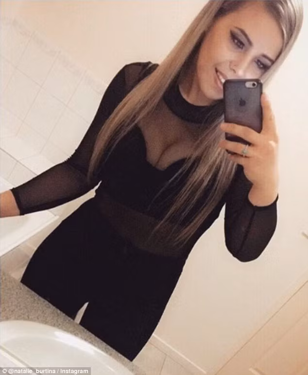 Kết quả, Burtina đã từng nặng đến 135kg nhưng chỉ qua 1 năm tập luyện, cô đã giảm được 60kg. Bà mẹ này nói rằng giảm cân thực ra không phải là một công việc quá khó.