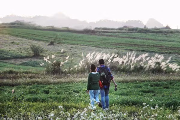 Còn chần chừ gì nữa mầ đôi bạn không lên đường? Ảnh: Yan.vn.