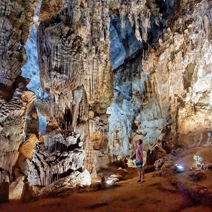 Tuy nhiên, đổi lại anh được trải nghiệm những thắng cảnh tuyệt vời của đất nước Việt.