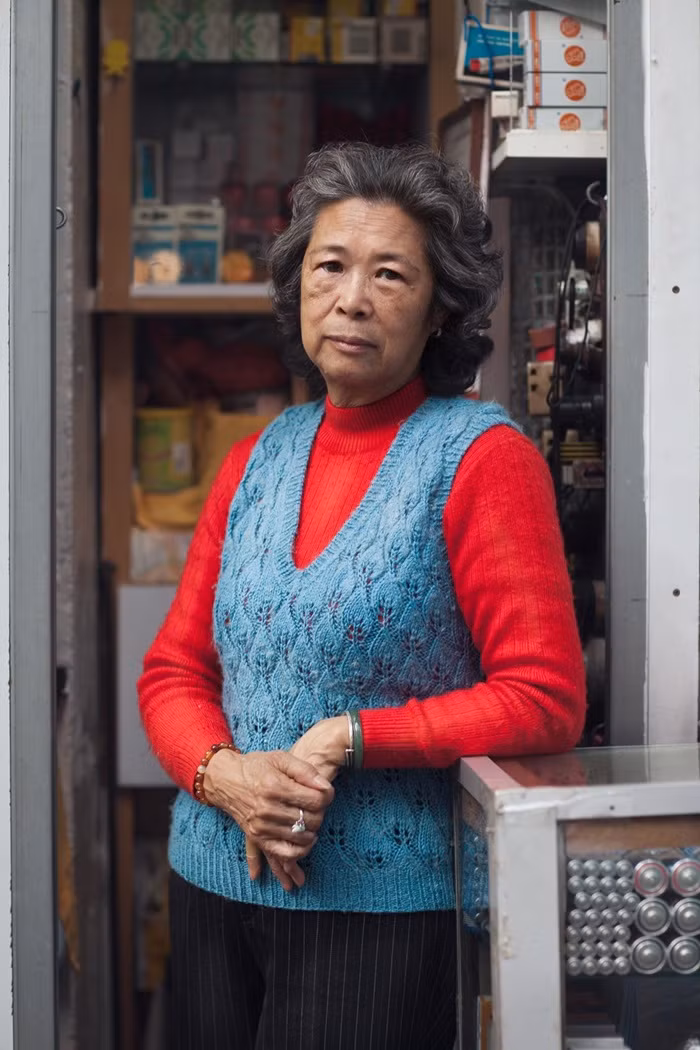 Cụ bà Hồng Kông. Tất cả những bức ảnh đều được chụp một cách tự nhiên, không hề sắp đặt.