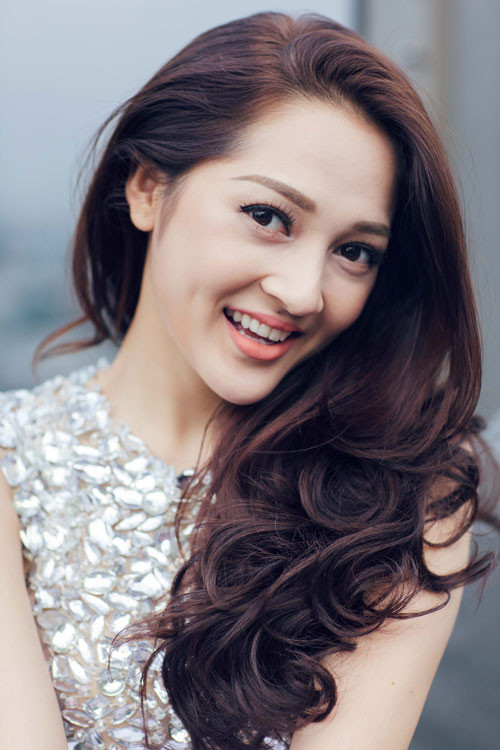 Kem dưỡng không chỉ cung cấp những dưỡng chất vào sâu bên trong mà còn là lớp bảo vệ chắc chắn cho làn da trước những tác hại của môi trường nữa. Ảnh: afamily.