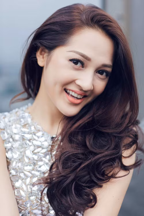 Kem dưỡng không chỉ cung cấp những dưỡng chất vào sâu bên trong mà còn là lớp bảo vệ chắc chắn cho làn da trước những tác hại của môi trường nữa. Ảnh: afamily.