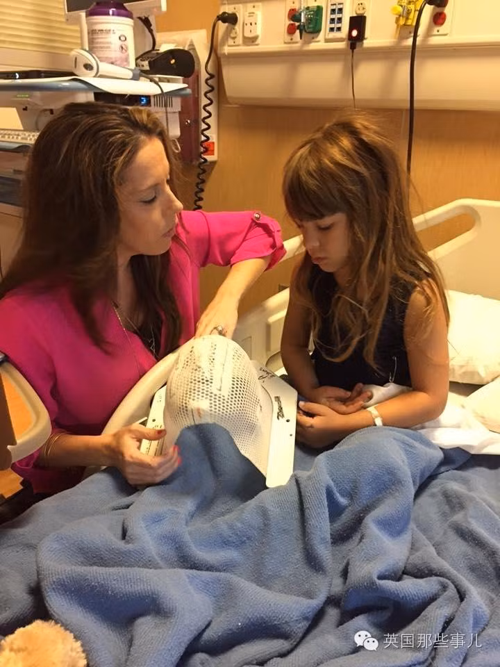 Cuộc đời của con đã như một chiếc đồng hồ cát chảy ngược. (Ảnh chụp ngày 14/6/2015)