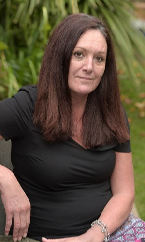 Jane cho biết, vào tháng 6 vừa qua, cô đã bị ngất xỉu tại một bữa tiệc do cô đã mặc chiếc quần skinny jean cạp cao cả một ngày. Ảnh: The Sun.