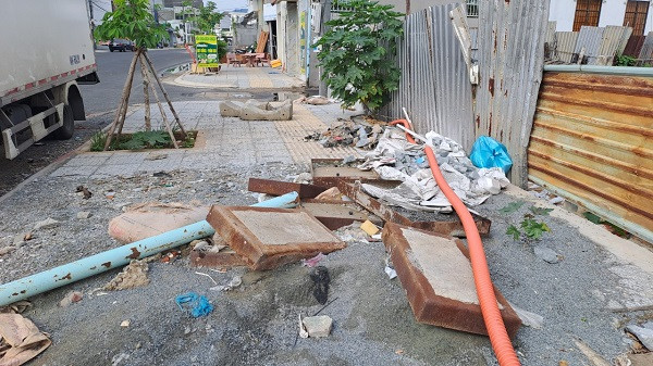 BRVT: Cận cảnh gói thầu nâng cấp đường Phạm Văn Dinh hơn 17 tỷ - Hình 3 BRVT: Can canh goi thau nang cap duong Pham Van Dinh hon 17 ty-Hinh-3