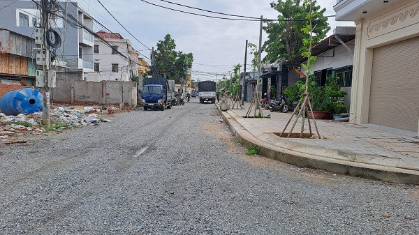 BRVT: Cận cảnh gói thầu nâng cấp đường Phạm Văn Dinh hơn 17 tỷ - Hình 6 BRVT: Can canh goi thau nang cap duong Pham Van Dinh hon 17 ty-Hinh-6