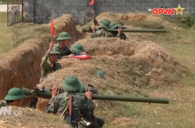 Tại Việt Nam, súng chống tăng SPG-9 được sản xuất tại nhà máy Z125 thuộc Tổng cục Công nghiệp Quốc phòng với một số cải tiến phù hợp điều kiện tác chiến tại khu vực miền núi, điều kiện môi trường nóng ẩm, tác chiến bộ binh mang vác,... Nguồn ảnh: Kênh QPVN