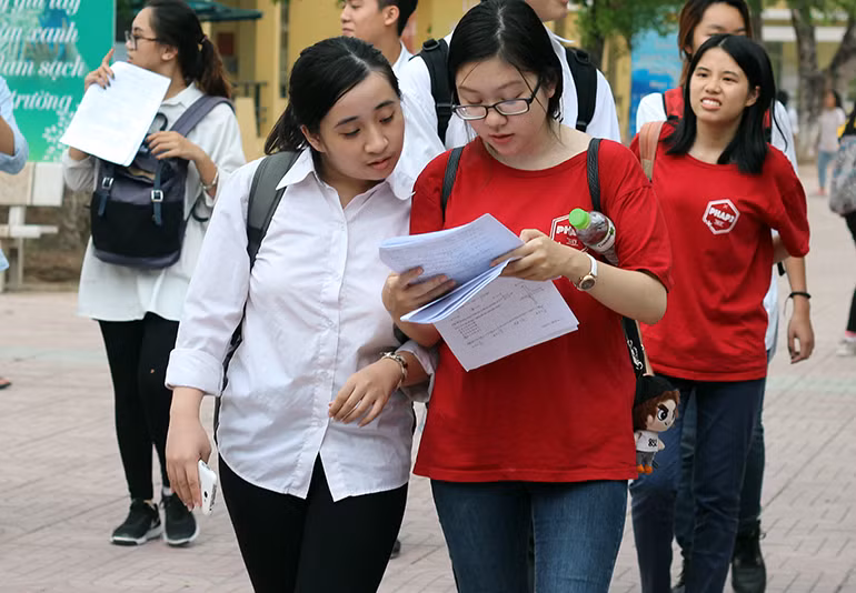 Tâm lý khá căng thẳng.