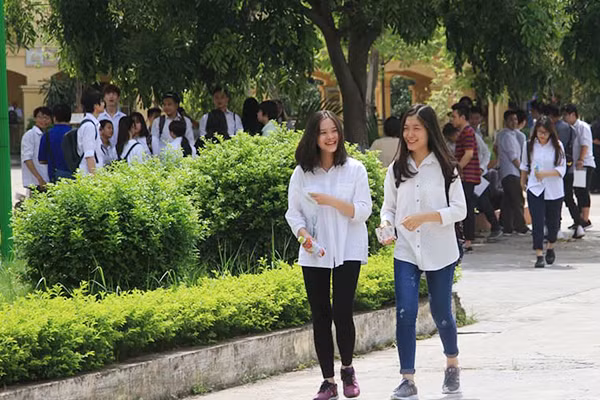 Hom nay, hon 866.000 thi sinh thi THPT Quoc gia 2017