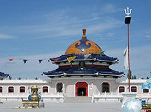 Lăng của Thành Cát Tư Hãn tại Ordos (Ngạc Nhĩ Đa Tư), Nội Mông Cổ, Trung Quốc. (Ảnh từ wikipedia.org).