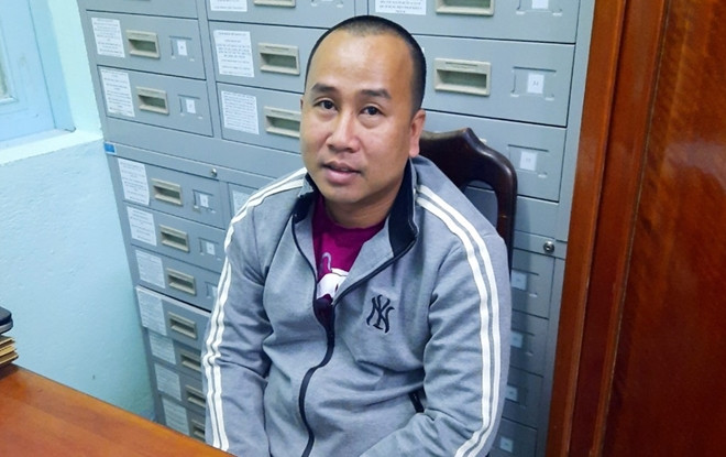  Triệt phá đường dây tổ chức đánh bạc với tiền cá cược hơn 20 tỷ đồng: Ngày 27/1, Công an tỉnh Quảng Nam cho biết vừa phối hợp với Công an huyện Tây Giang triệt phá thành công đường dây tổ chức đánh bạc tại huyện Tây Giang. Các đối tượng cầm đầu đã khai nhận tổ chức đánh bạc dưới hình thức ghi lô đề và cá độ bóng đá được thua bằng tiền với nhiều con bạc. Từ tháng 9/2020 đến ngày bị bắt, tổng số tiền giao dịch trong cá cược hơn 20 tỷ đồng. 