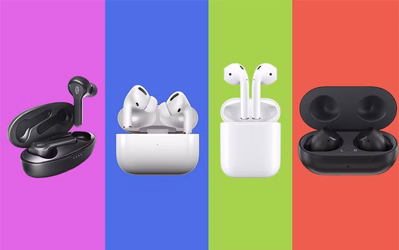 Món quà tiếp theo mà đấng mày râu có thể cân nhắc đó là tai nghe. Cùng với sự đa dạng của các chủng loại như có dây, không dây, trùm hoặc nhét tai, truyền qua xương v.v... thì các loại tai nghe hiện tại cũng đa dạng màu sắc, kiểu dáng tùy vào mục đích cũng như môi trường sử dụng.