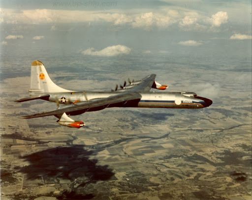 Ngày 13/2/1950, trong cuộc diễn tập ném bom hạt nhân, máy bay Convair B-36 từ Căn cứ Eielson (AFB), Alaska đến Căn cứ Carswell, Texas, thì gặp sự cố về động cơ. Phi hành đoàn được lệnh thả quả bom Mark 4 (Fat Man) 30 kiloton xuống Thái Bình Dương.