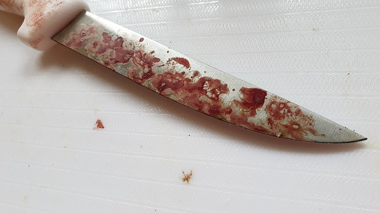 Để tránh gặp phải những điều xui xẻo thì trong suốt dịp lễ Halloween ở các nước phương Tây như Đức người ta kiêng sử dụng dao hoặc các vật sắc nhọn. Ảnh: Toy HLW