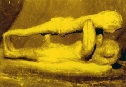 Bi mat dang sau le hoi “tro nhai” No Nuong