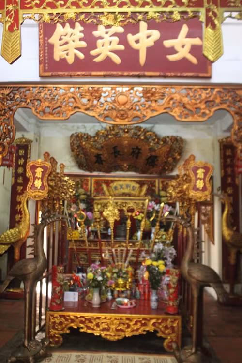 Kham pha thu vi ve Ba Chua Kho o Ha Noi