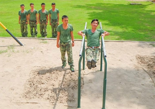 Bãi tập thể lực mới của QĐVN có chiều rộng 27m, dài 37m, được thế kế dành cho nhiều người tập cùng một lúc.