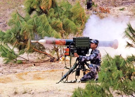 Nho Pakistan, ten lua chong tang HJ-8 Trung Quoc dat khach