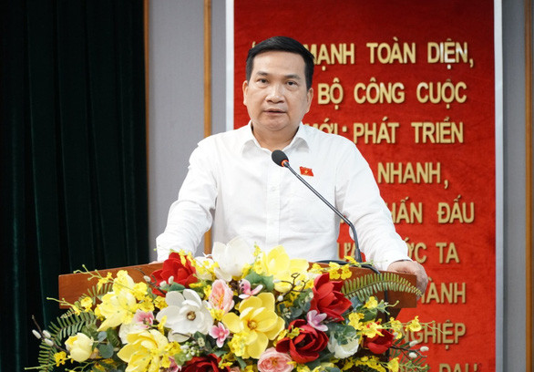 Thiếu tướng Nguyễn Sỹ Quang có học hàm thạc sĩ Luật, cử nhân An ninh Điều tra. (Ảnh: Đan Thuần)