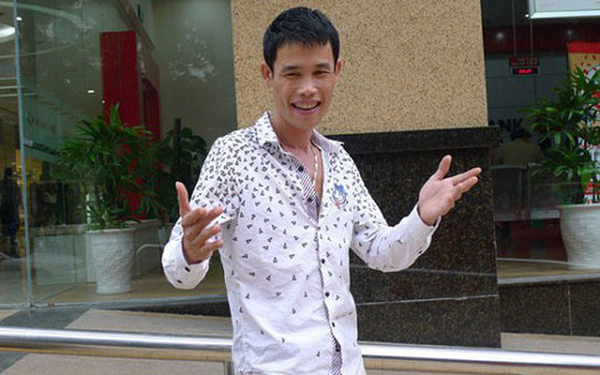 Trước khi vướng vòng lao lý, nam nghệ sĩ hài đã sống những tháng ngày trượt dài trong nghiện ngập với những cuộc chơi thâu đêm.