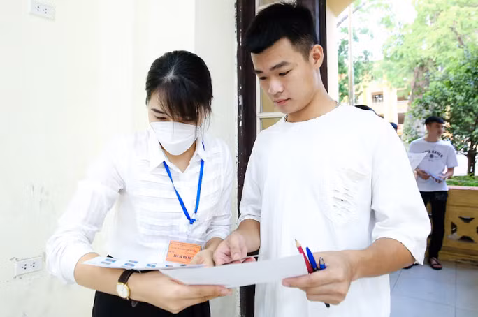 Mach nuoc thi sinh cach lay diem mon toan ky thi tot nghiep THPT 2022