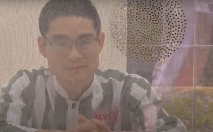 Hiện nay, Luyện đã chấp hành án được 12 năm (án 18 năm tù), như vậy, nếu không có gì thay đổi, năm 2028 Luyện sẽ được mãn hạn tù. (Ảnh cắt từ clip Truyền hình Quốc hội)