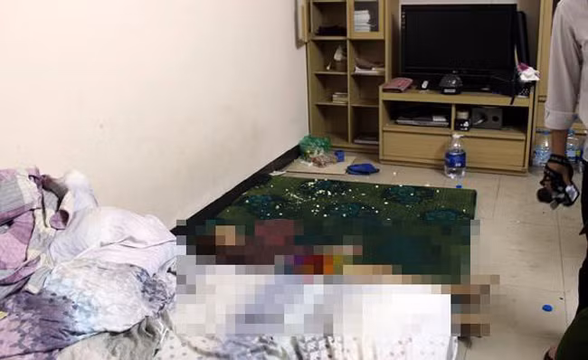 Khi cuộc chơi gần tàn, vì sử dụng ma túy quá liều, trong cơn ảo giác Cường đã tước đoạt mạng sống của bạn gái là chị Chương Mỹ Huyền. Vì lầm tưởng bị ma nhập, Cường đã nhét tỏi vào mồm chị khiến nạn nhân tử vong do bị ngạt đường hô hấp.