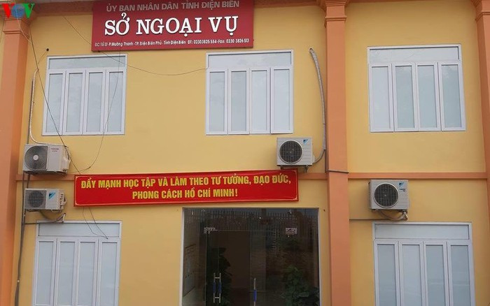 Ky luat Giam doc va Pho Giam doc So Ngoai vu Dien Bien