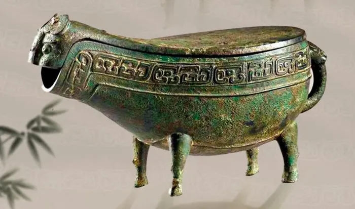 Vợ chồng lão nông tìm thấy tổng cộng 37 chiếc bình đồng, được xác nhận là di tích văn hóa từ thời Tây Chu (1046 TCN - 771 TCN). (Ảnh: Cổng thông tin quận Đông Thà