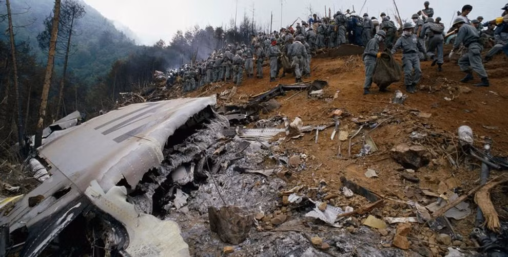 Vụ tai nạn cướp đi sinh mạng của 520 người, chỉ có 4 người sống sót. Đây là vụ tai nạn máy bay đơn lẻ có số người chết lớn nhất trong lịch sử hàng không.(Ảnh:Bureau of Aircraft Accidents Archives)