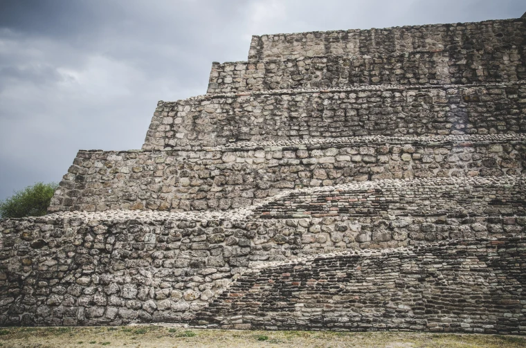 Quần thể kim tự tháp bao gồm ít nhất 5 khu riêng biệt và 10 gò đất, có niên đại từ thời kỳ Epiclassic (650–950 CN) đến Late Classic (1350–1519 CN). (Ảnh: NBC News)