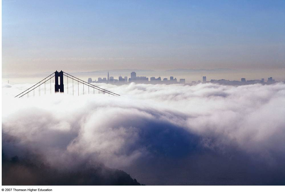 Hiện tượng này thường xảy ra ở biển, nhưng gió có thể đưa sương mù từ ngoài biển vào đất liền.(Ảnh: apollo.nvu.vsc.edu)