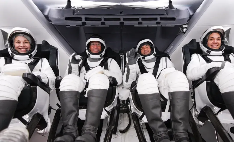 4. SpaceX phóng thành công nhiệm vụ Polaris Dawn, mang 4 công dân lên không gian và thực hiện chuyến spacewalk (đi bộ ngoài không gian) lần đầu tiên. (Ảnh: SpaceX)