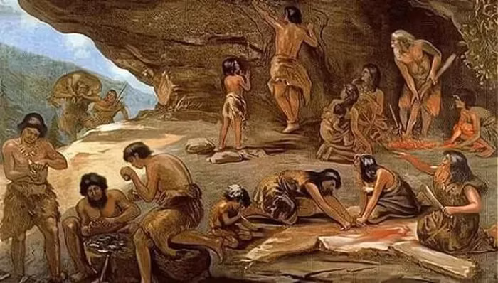 Lý thuyết tản nhiệt, được ủng hộ nhiều nhất, cho rằng việc giảm lông giúp con người dễ dàng tản nhiệt trong điều kiện khí hậu nóng ở châu Phi.(Ảnh: DNVN)