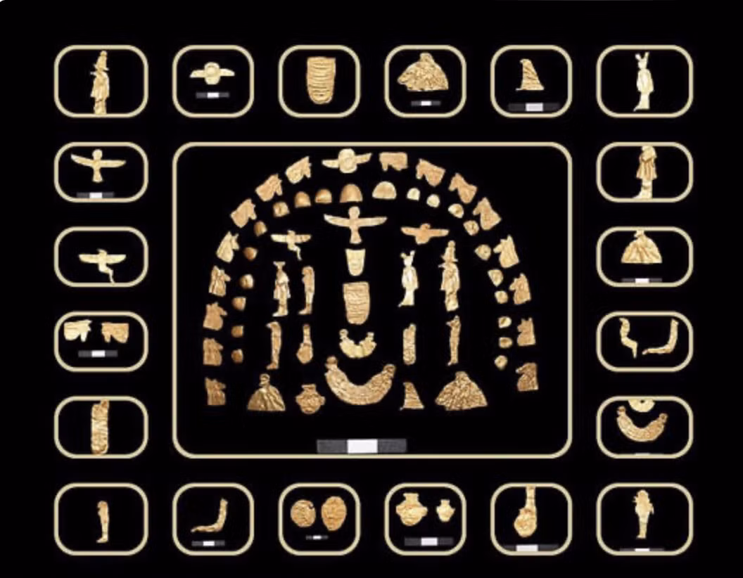 Các phát hiện đáng chú ý gồm 38 đồng xu từ thời Ptolemaic (304-30 TCN) với hình ảnh các vị thần Hy Lạp và Ai Cập, cùng với nhiều bùa hộ mệnh bằng vàng, bao gồm Mắt của Horus. Những đồng xu này có thể liên quan đến cuộc nổi loạn của pharaoh Horwennefer và Ankhwennefer để lật đổ sự cai trị của Hy Lạp.(Ảnh: