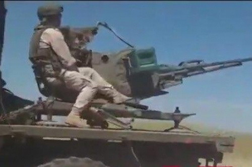 Theo ấn phẩm Aviapro, ngày 27/5, một vụ chạm mặt giữa đội tuần tra của Mỹ và Nga đã diễn ra ở gần thành phố Kamyshly, phía Đông Bắc Syria. Dù chưa xác định cũ thể trường hợp binh sĩ Nga – Mỹ chạm mặt nhau nhưng theo truyền thông địa phương, đã có một vụ đụng độ ngắn xảy ra và cũng không kém phần quyết liệt.