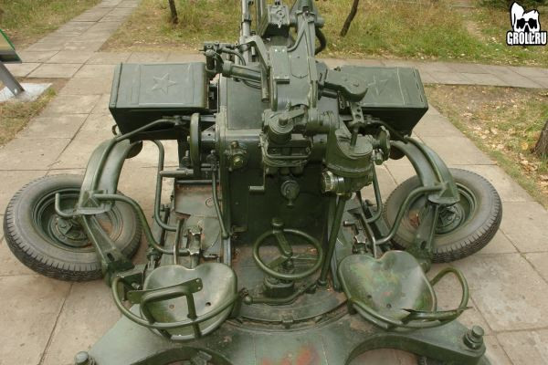 Hiện tại chưa rõ vũ khí trên đã được đưa tới điểm nóng bằng cách nào, trước đó không ghi nhận có sự hiện diện của pháo ZU-23-2 trên các tuyến đường tuần tra ở Syria. Bất chấp cuộc đối đầu tích cực giữa Quân đội Nga và Mỹ ở Syria, chưa có một sự cố nghiêm trọng nào diễn ra.