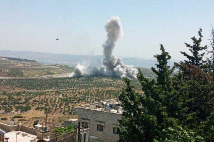 Được biết, đây là lần đầu tiên không quân Nga công khai tiến hành một cuộc ném bom với cường độ dữ dội như vậy trong vòng 3 tháng qua, điều này đã dẫn đến nhiều thắc mắc cần giải đáp.