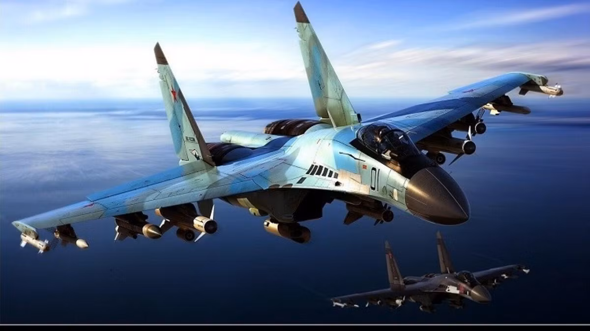 Bản hợp đồng tiêm kích thế hệ 4++ Su-35 giữa Nga và Ai Cập có tổng trị giá lên tới trên 2 tỷ USD. Với số tiền bỏ ra, Không quân Ai Cập sẽ được sở hữu 20 chiếc tiêm kích Su-35 cùng vũ khí và trang thiết bị đi kèm.