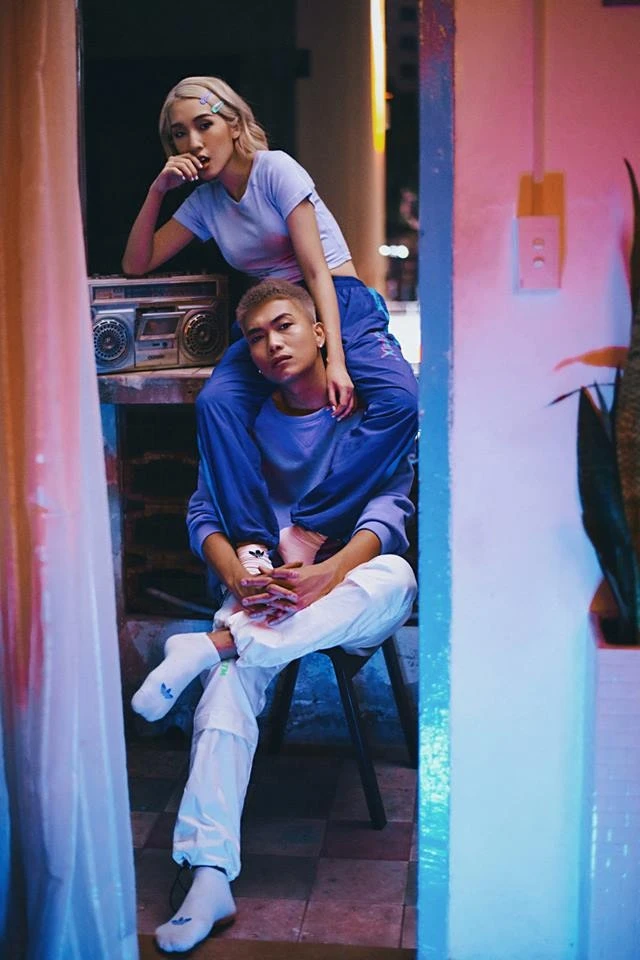 Hiện tại, Emily đã có một gia đình nhỏ hạnh phúc với nam rapper Big Daddy. Cô thường xuyên chia sẻ những khoảnh khắc đời thường lên mạng xã hội, nhận được sự yêu mến của đông đảo người hâm mộ.