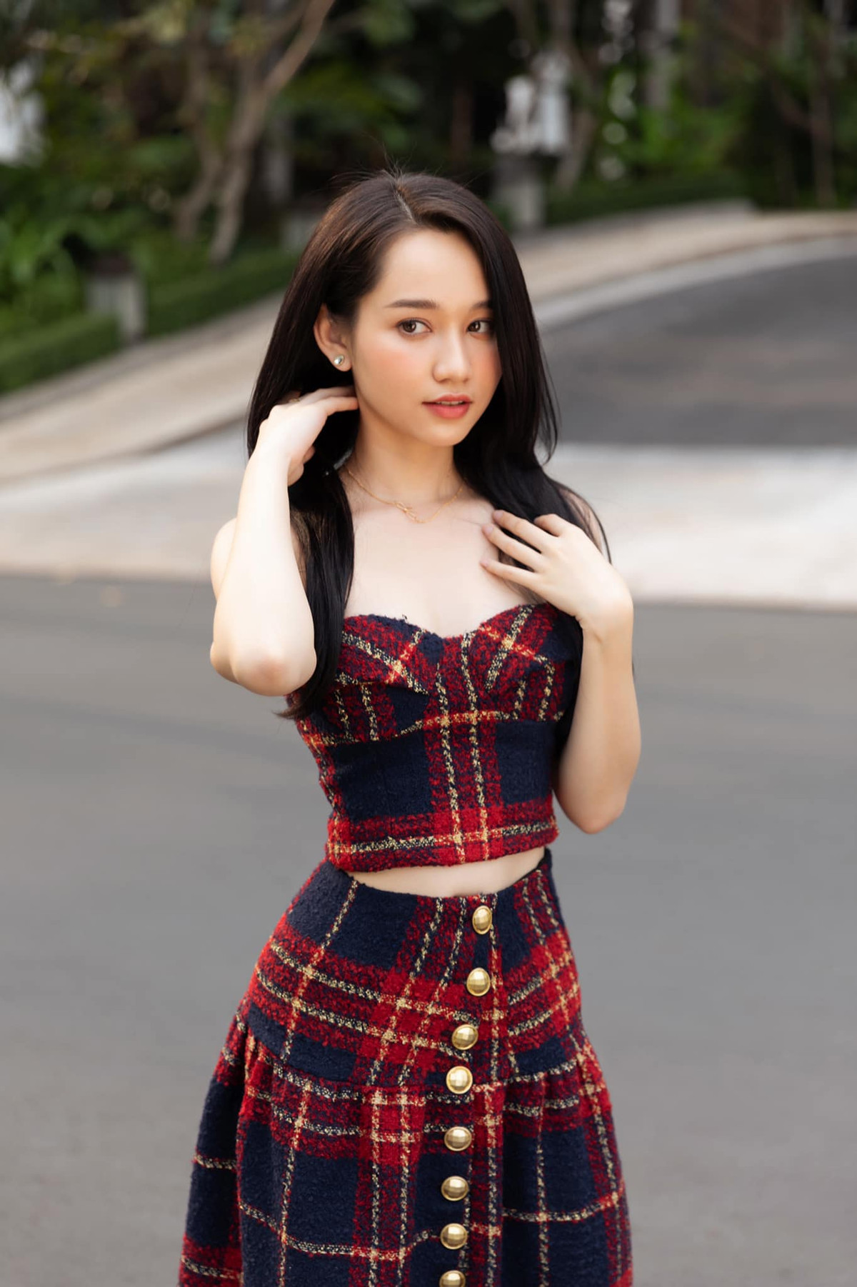 Trong quá trình điều trị bệnh, nữ diễn viên hạn chế hoạt động, uống thuốc nhiều, cộng thêm cơ địa dễ tăng cân nên đã mất kiểm soát.