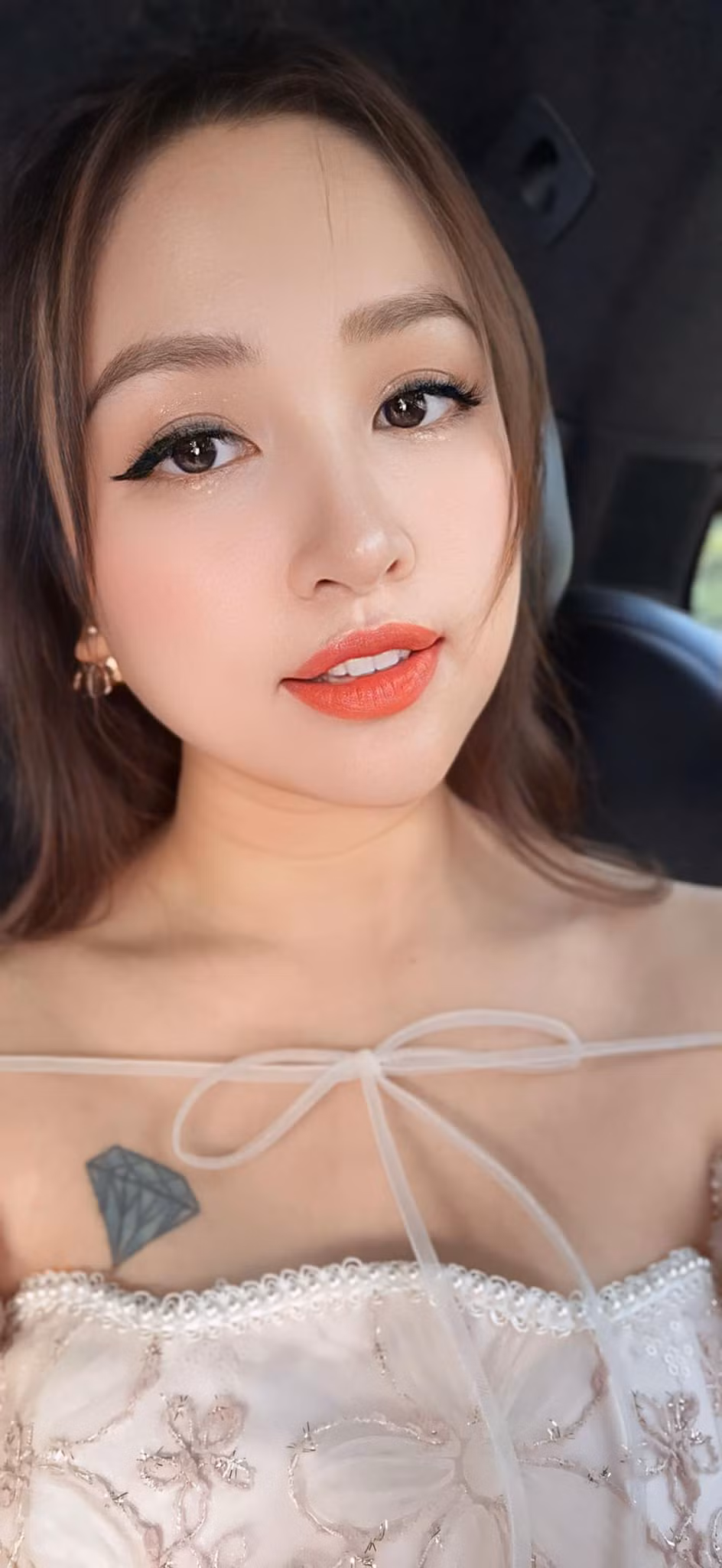 Trên trang cá nhân, cựu MC Đường lên đỉnh Olympia thường xuyên chia sẻ những khoảnh khắc đời thường, cô nàng cân đối giữa công việc và dành thời gian cho gia đình.