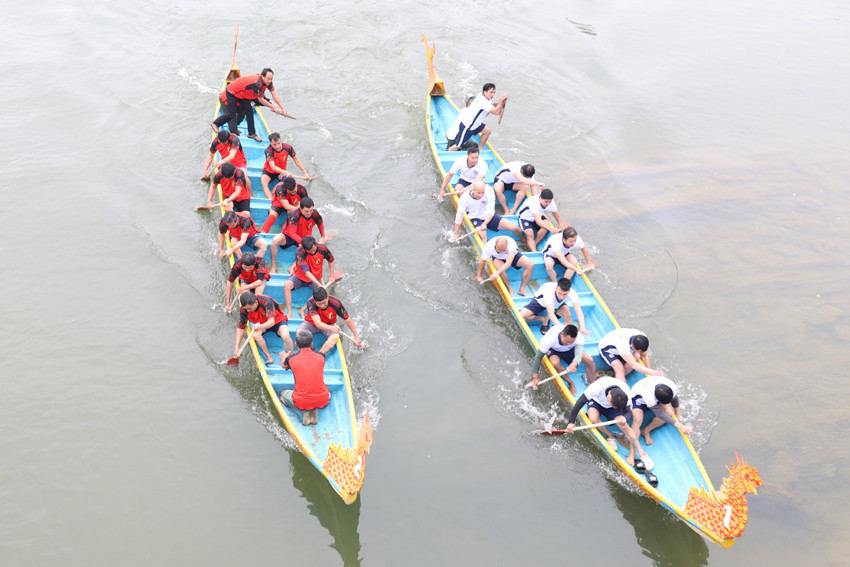 Sau một thời gian mai một, lễ hội được khôi phục và thường tổ chức vào dịp Tết đến, Xuân về. (Ảnh: Truyền thông Hương Sơn).