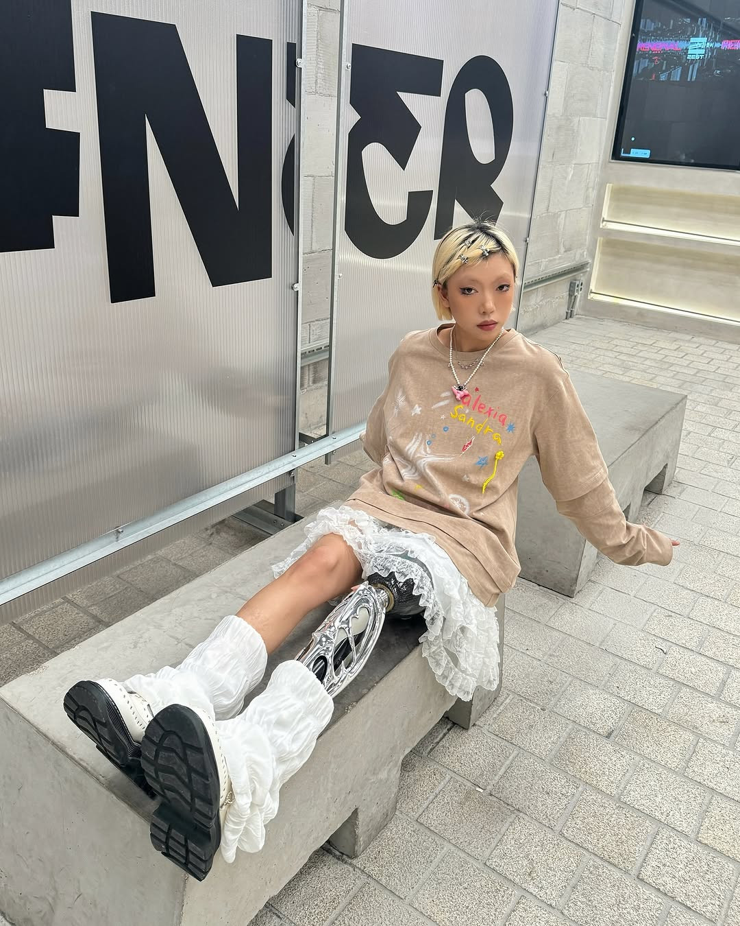 Tuy nhiên, với sự tự tin và quyết tâm, Xiao Yang đã dần khẳng định được bản thân.